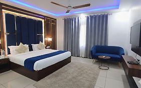 Hotel Dsr Park Near Igi Airport Delhi